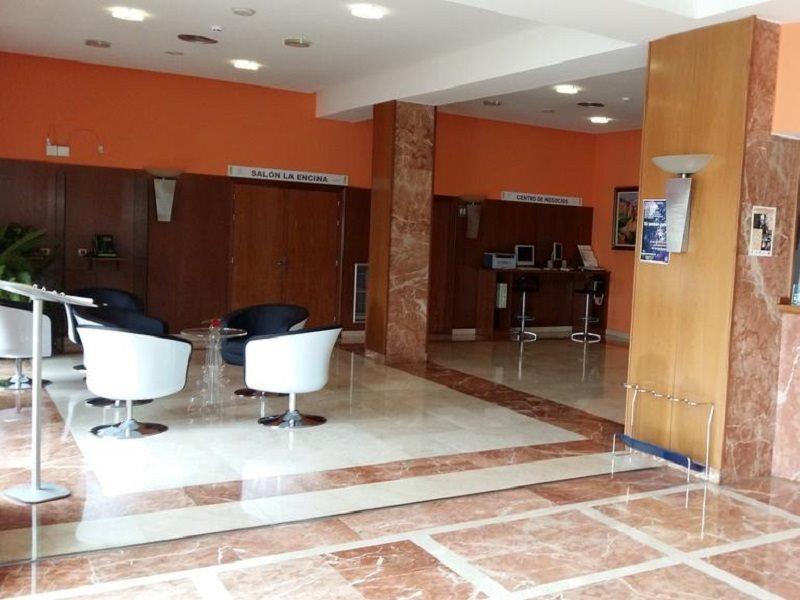 Ponferrada Plaza Hotel Екстериор снимка