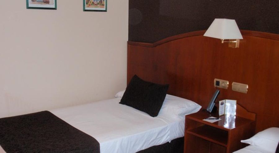 Ponferrada Plaza Hotel Екстериор снимка